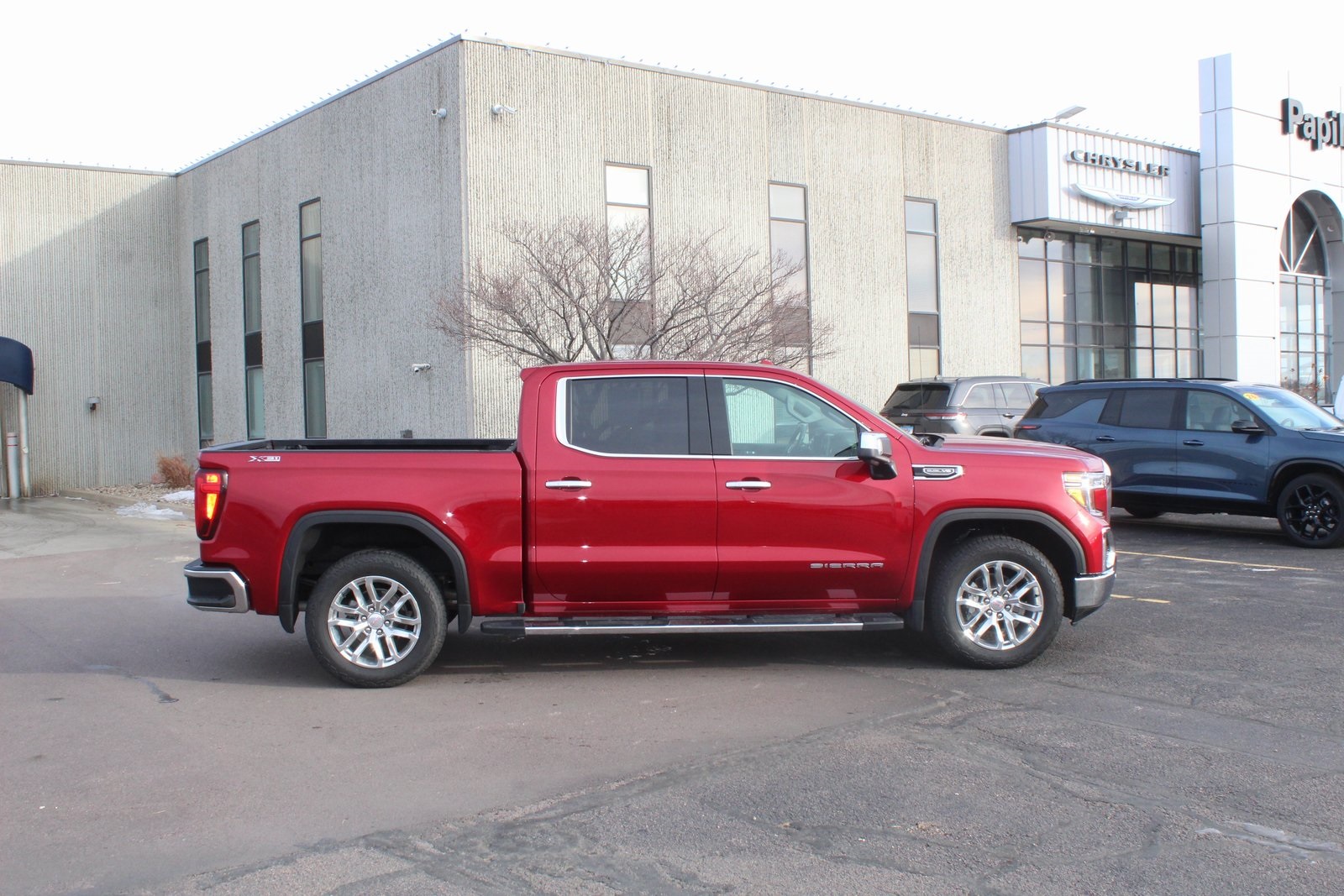 2021 GMC Sierra 1500 SLT's photo