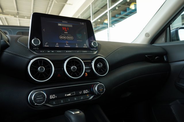 2021 Nissan Sentra SV photo 16