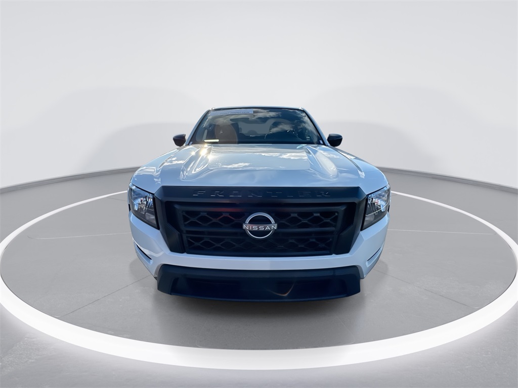 2024 Nissan Frontier S photo 3
