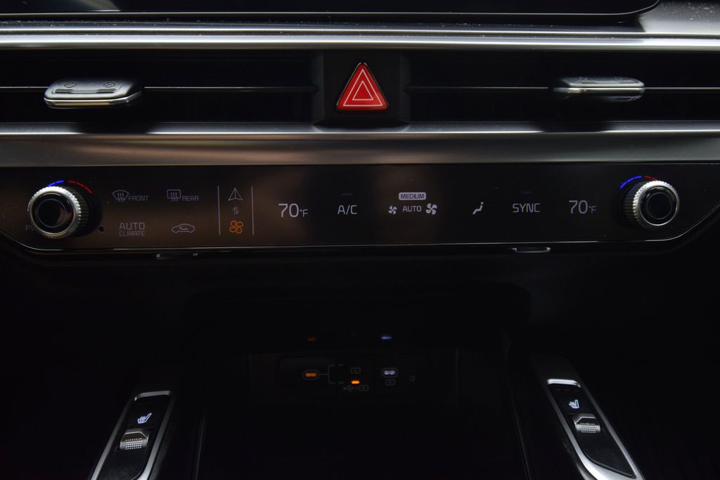 2025 Kia Sorento EX photo 30
