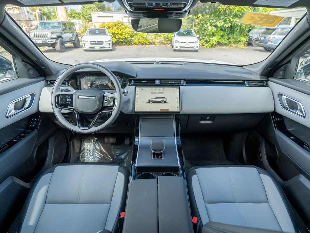 2026 Land Rover Range Rover Velar S photo 16