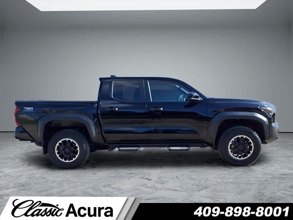 2024 Toyota Tacoma TRD photo 8