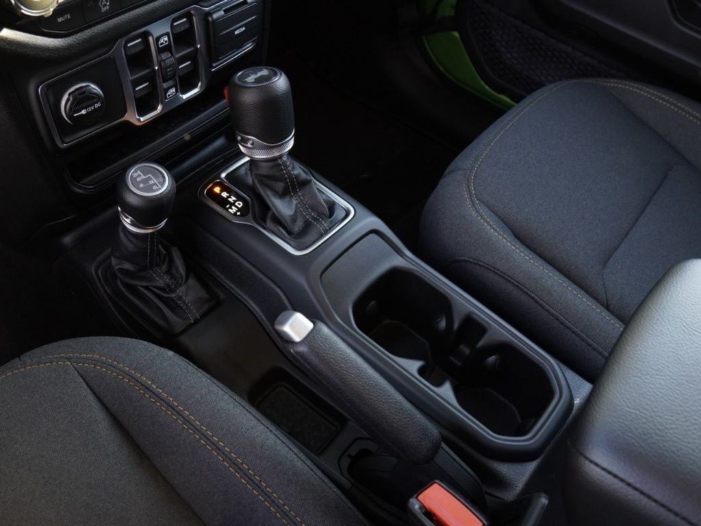 New 2026 Mojito Clear-Coat Exterior Paint Jeep Sport S image 18