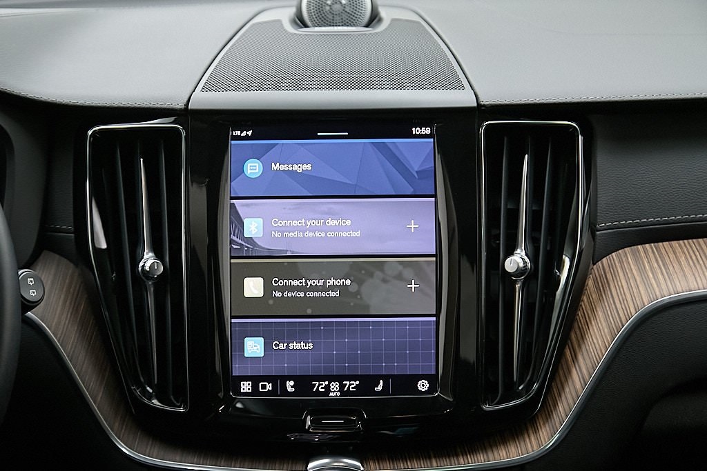 2023 VOLVO XC60 - Image 28