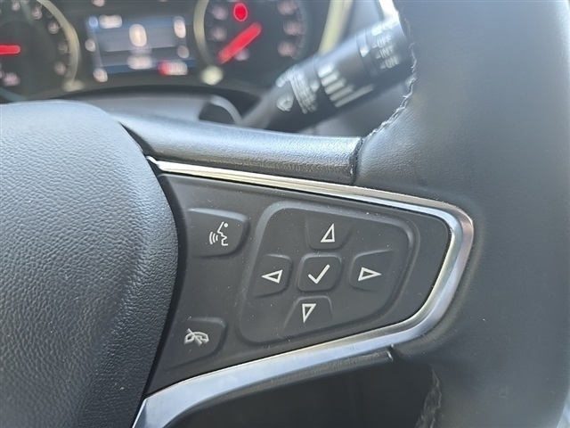 2024 Chevrolet Equinox LT photo 25
