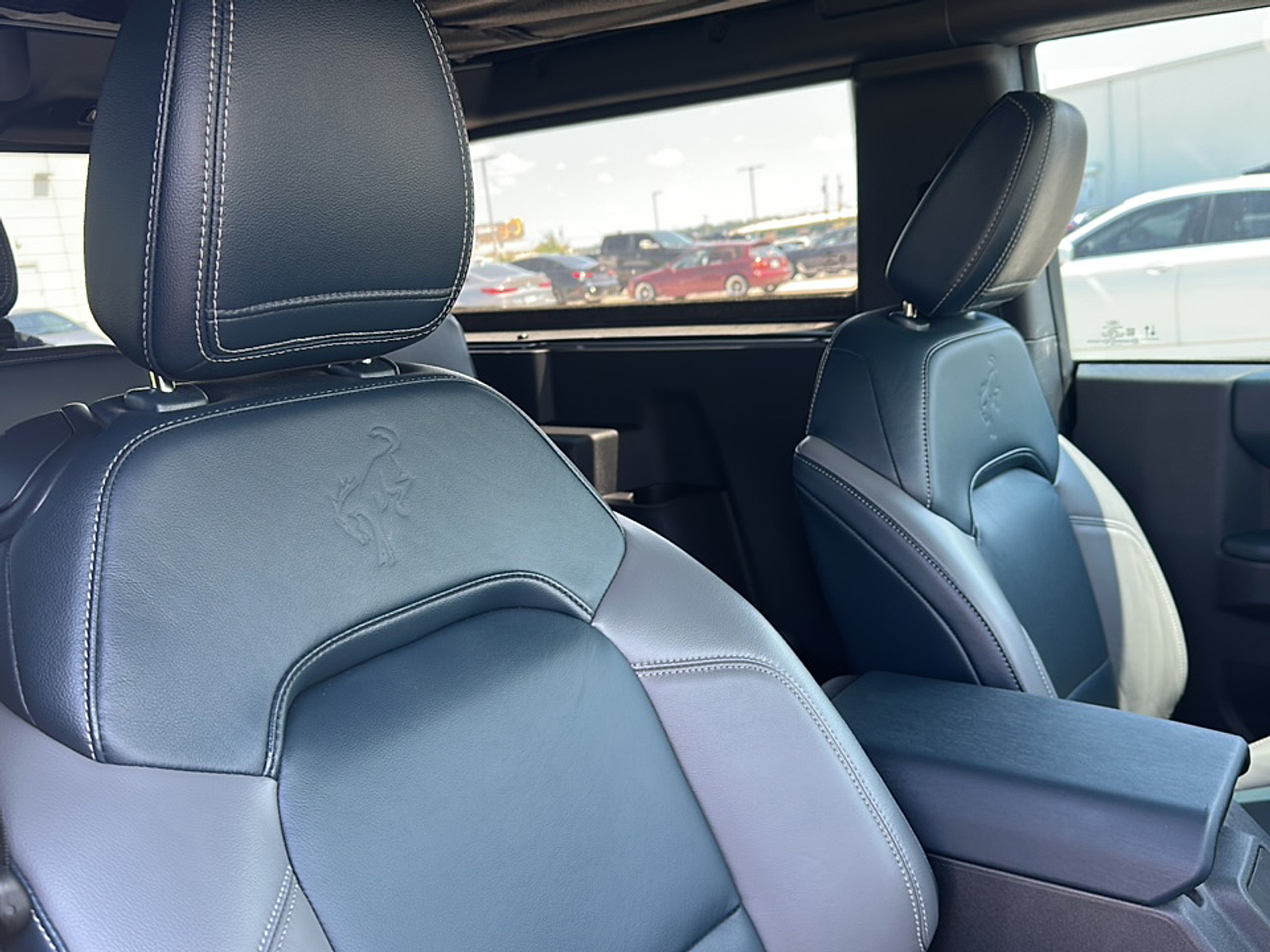 2023 Ford Bronco Outer Banks photo 10
