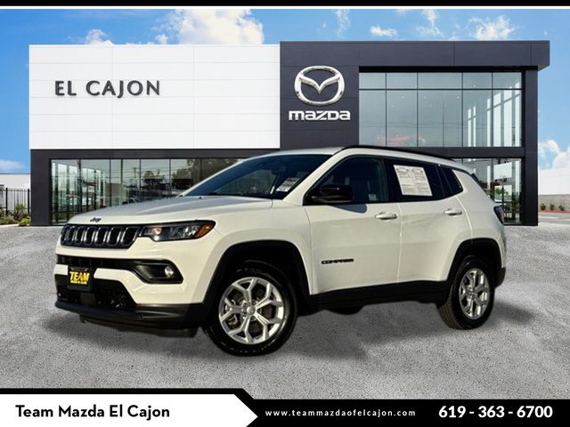 2024 Jeep Compass Latitude's photo