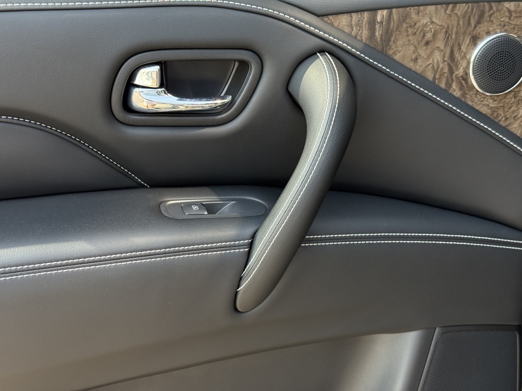 2023 Infiniti QX80 Premium Select photo 20