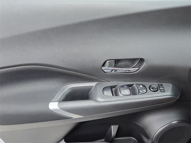 2021 Nissan Kicks SV photo 20