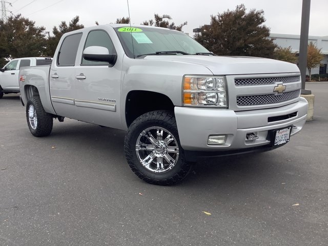2011 Chevrolet Silverado 1500 LTZ photo 2