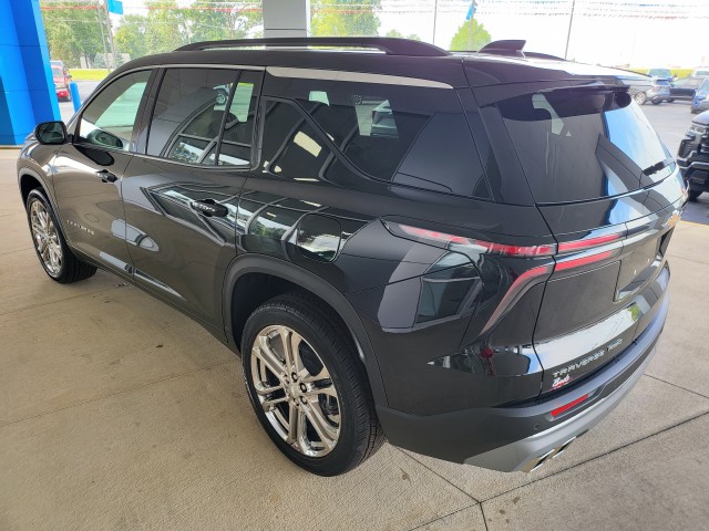 2025 Chevrolet Traverse photo 15