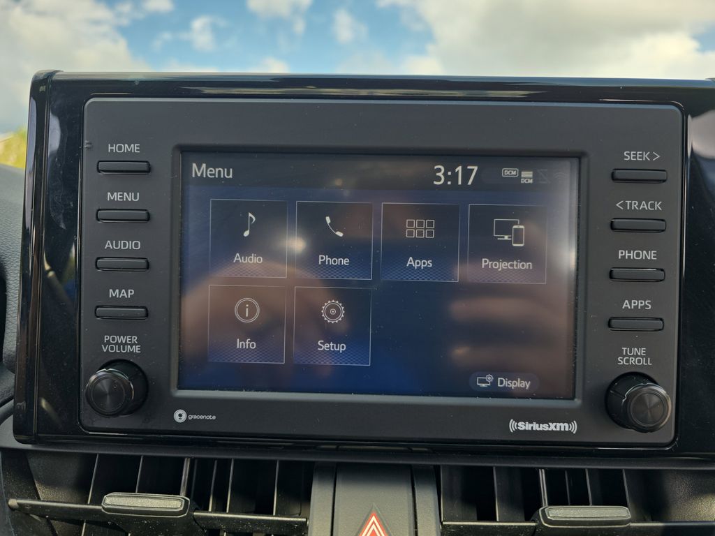 2022 Toyota RAV4 Hybrid SE photo 23