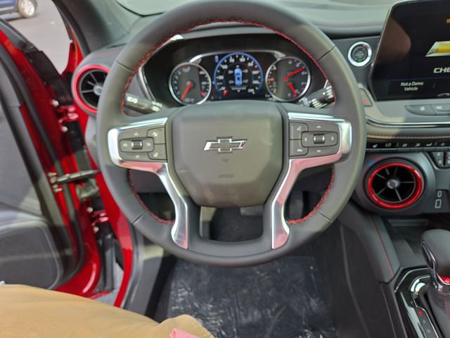 2025 Chevrolet Blazer RS photo 13