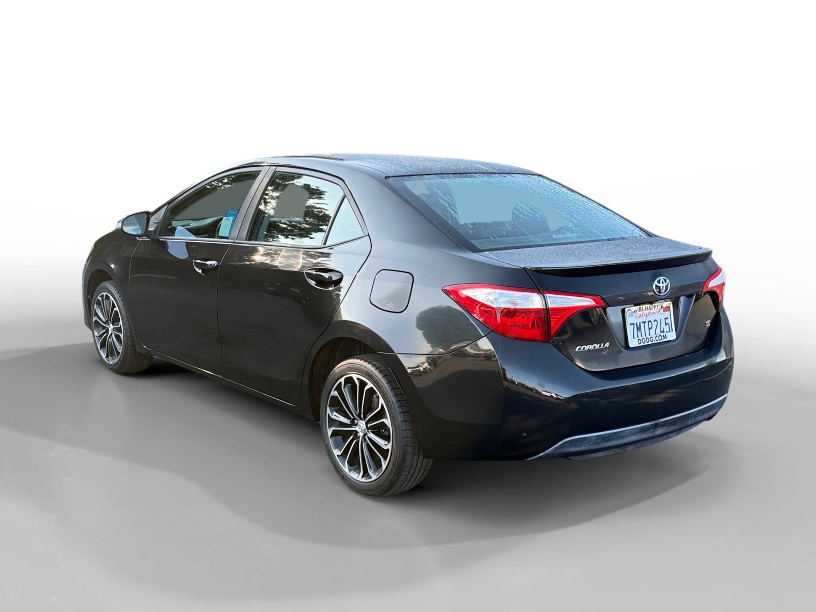 2015 Toyota Corolla S photo 3
