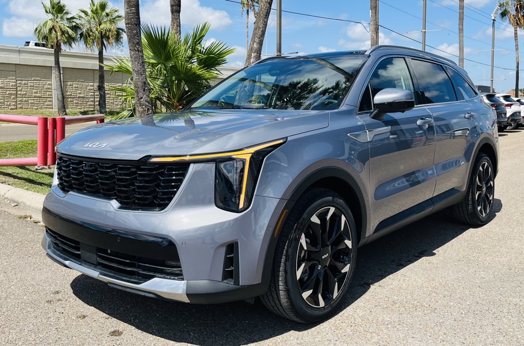 2025 Kia Sorento SX photo 8