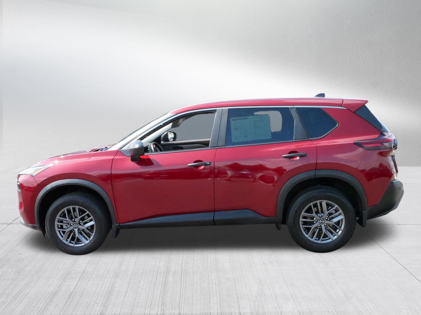 2023 Nissan Rogue S photo 3