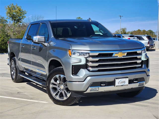 2026 Chevrolet Silverado 1500 High Country's photo