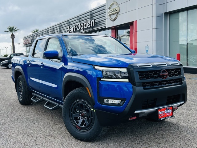 2026 Nissan Frontier PRO-X's photo