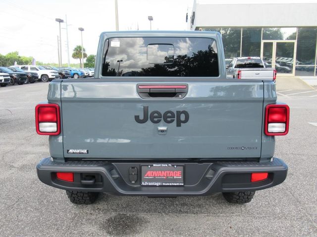 2025 Jeep Gladiator Sport photo 5