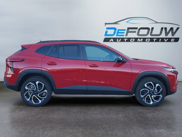 2026 Chevrolet Trax photo 2