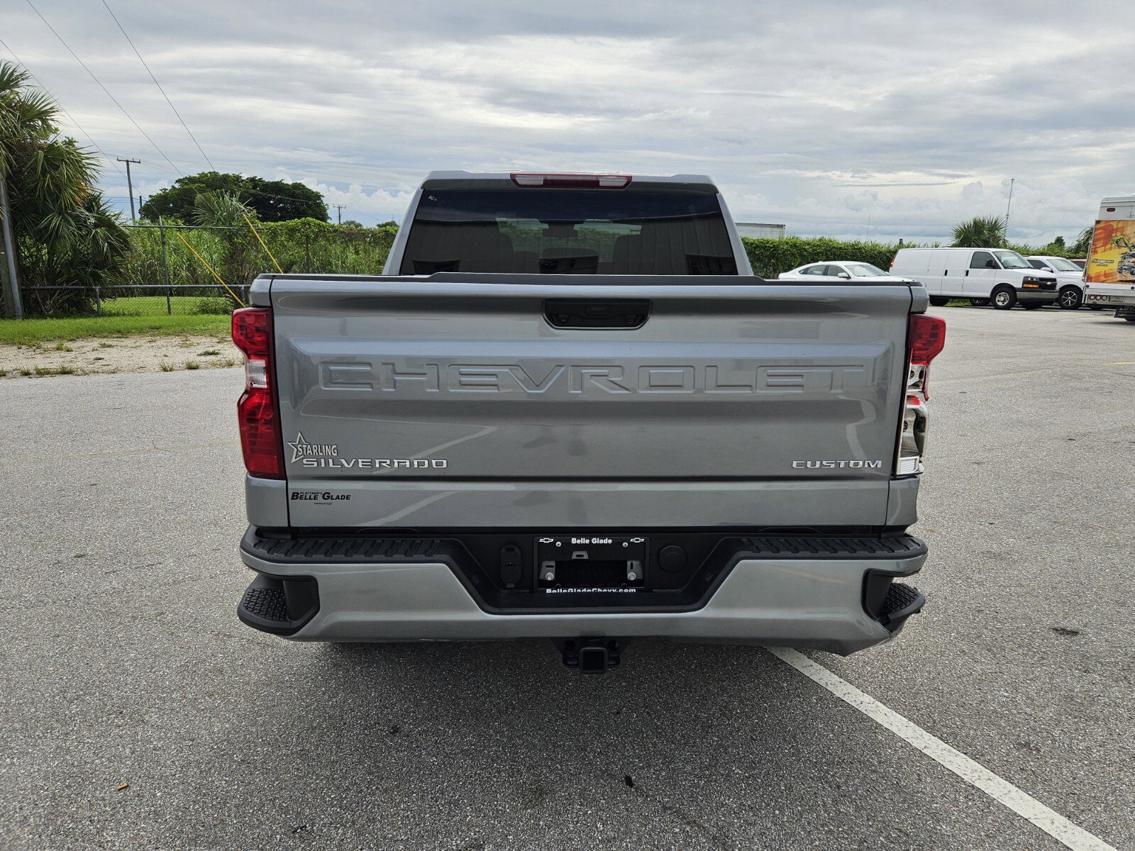 2025 Chevrolet Silverado 1500 Custom photo 7
