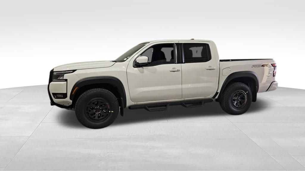 2025 Nissan Frontier PRO-4X photo 2