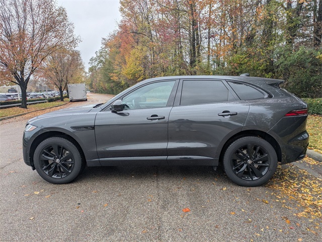 2026 Jaguar F-PACE P250 R-Dynamic S photo 2