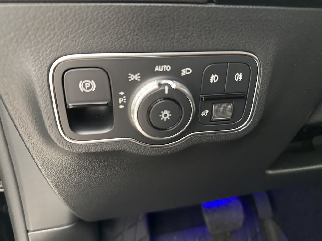 2025 Mercedes Benz GLA 250 photo 15