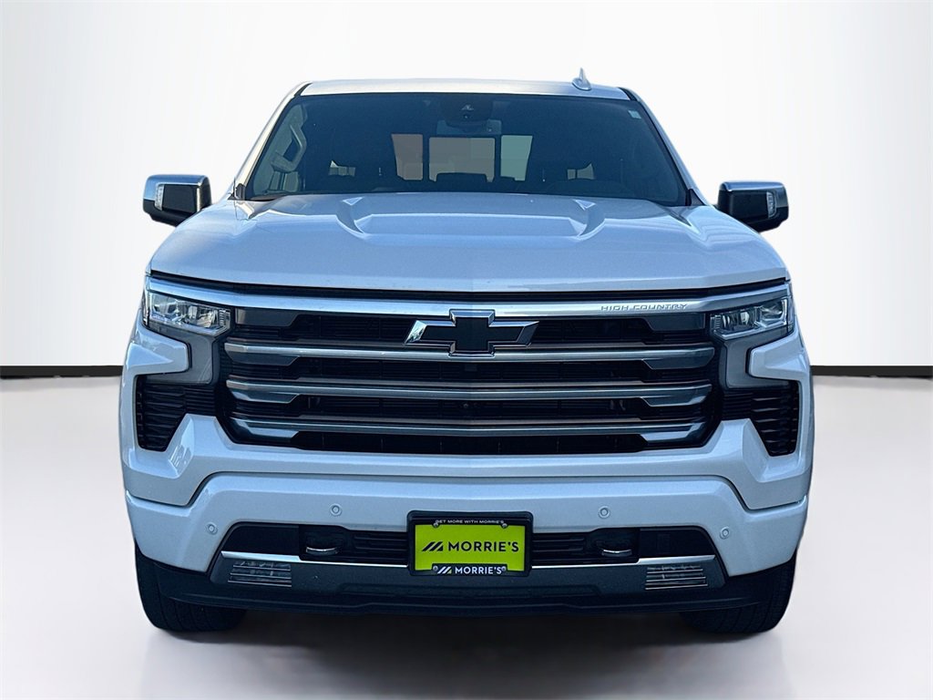 2022 Chevrolet Silverado 1500 High Country photo 2