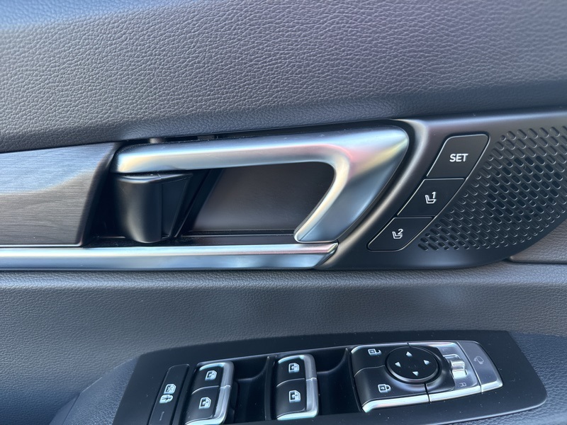 2025 Kia Telluride X-Line photo 18