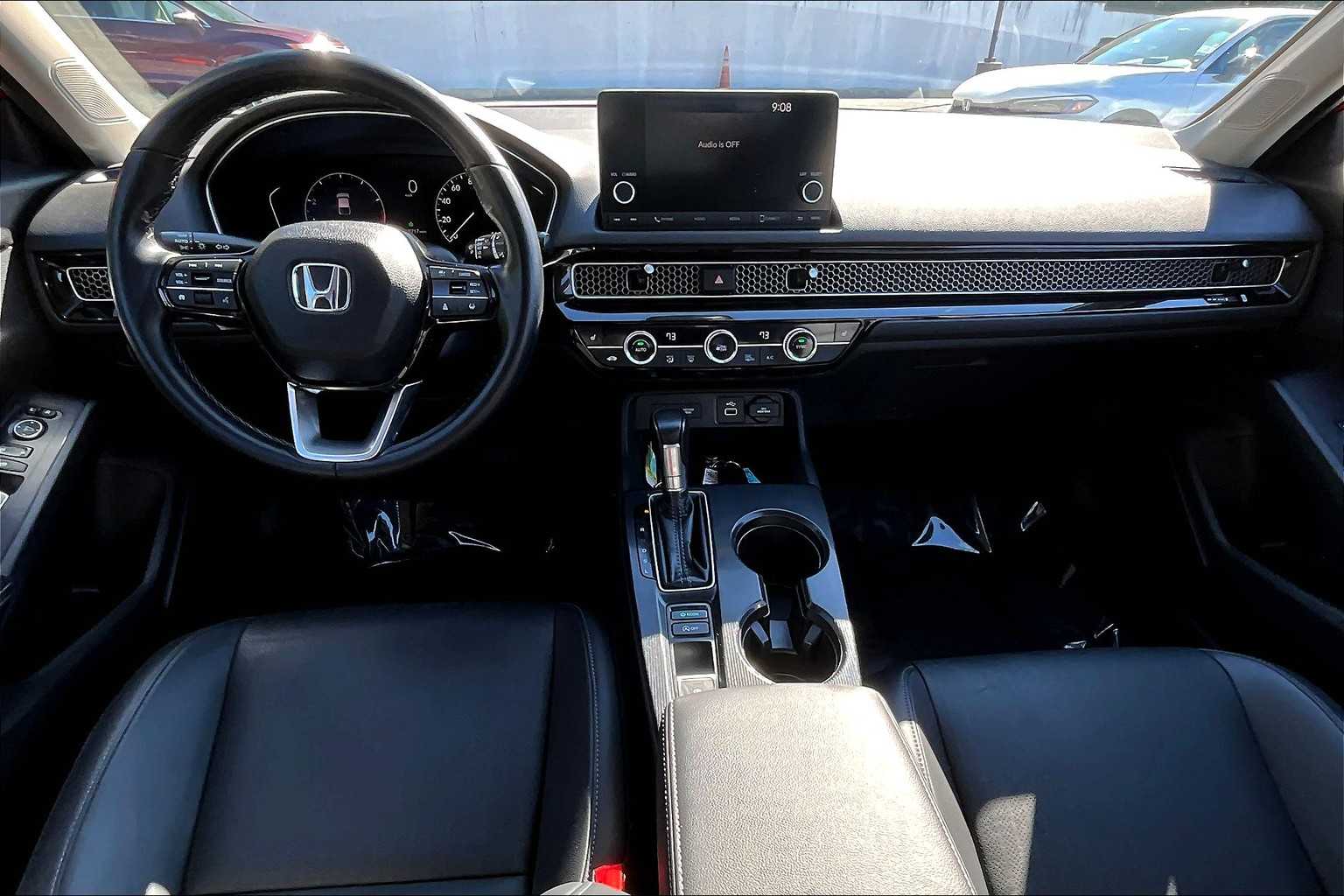 2022 Honda Civic Hatchback EX-L photo 13