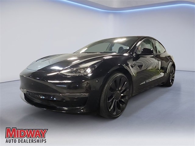 2023 Tesla Model 3 Performance's photo
