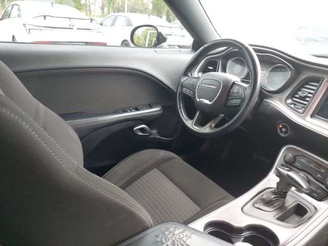 2021 Dodge Challenger SXT photo 11