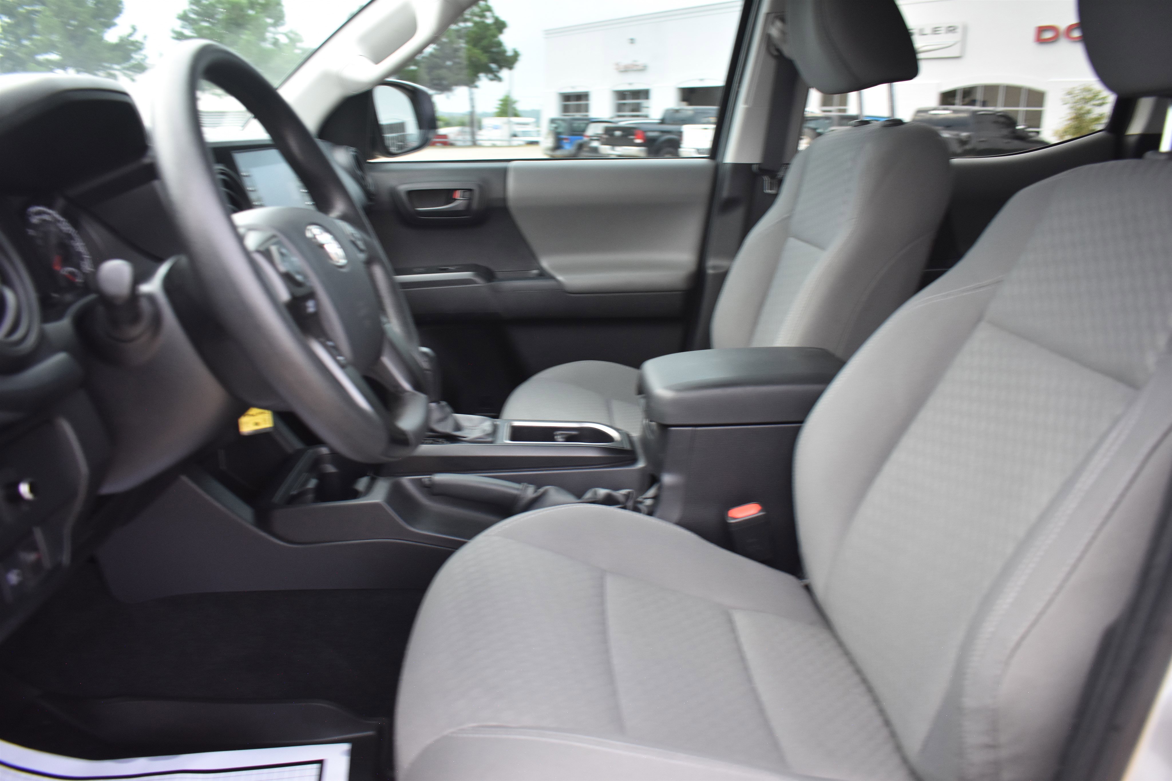 2023 Toyota Tacoma SR photo 9