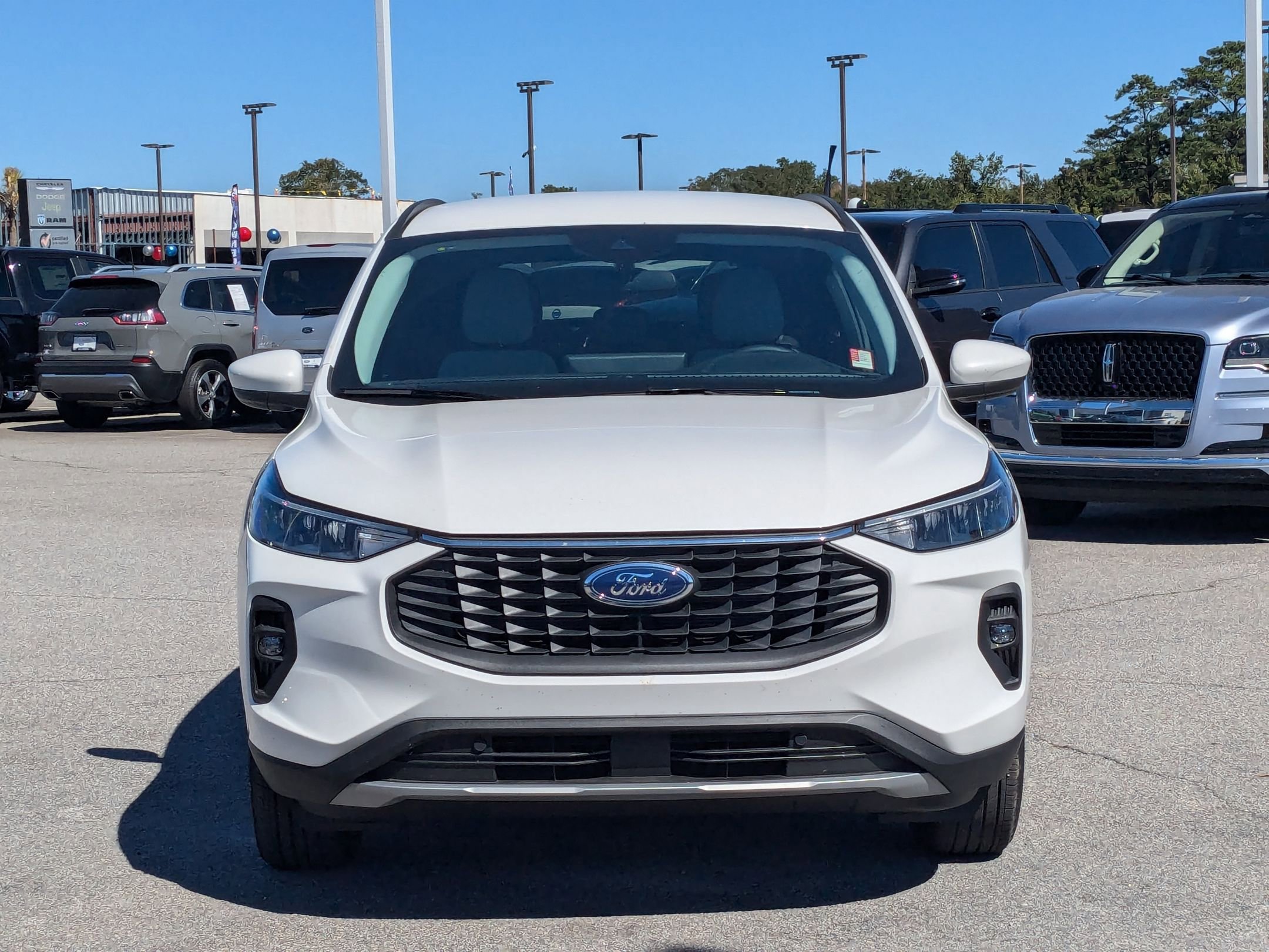 2024 Ford Escape Plug-In Hybrid Base photo 2