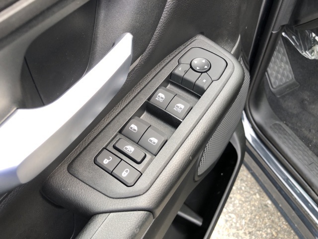 2025 Ram 1500 Tradesman photo 11