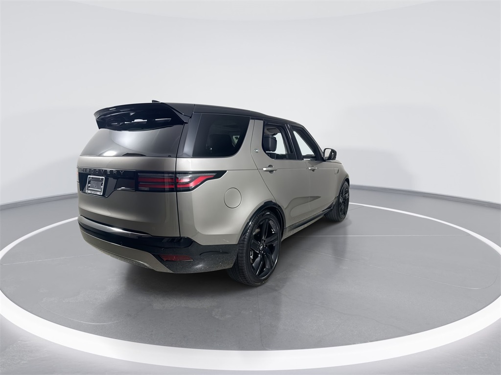2025 Land Rover Discovery SE photo 7