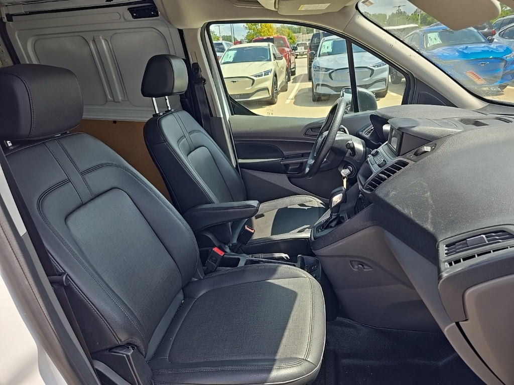 2022 Ford Transit Connect XL photo 13