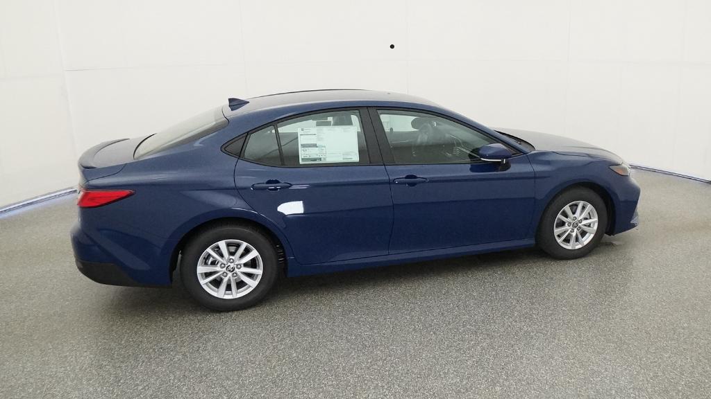 2026 Toyota Camry LE photo 24