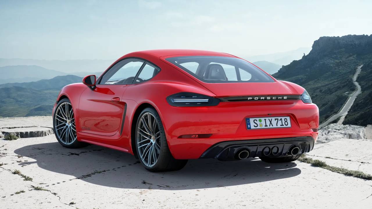 2025 Porsche Cayman GTS 4.0 photo 3