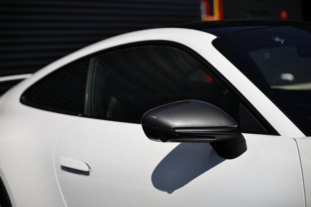 2024 Porsche 911 T photo 13