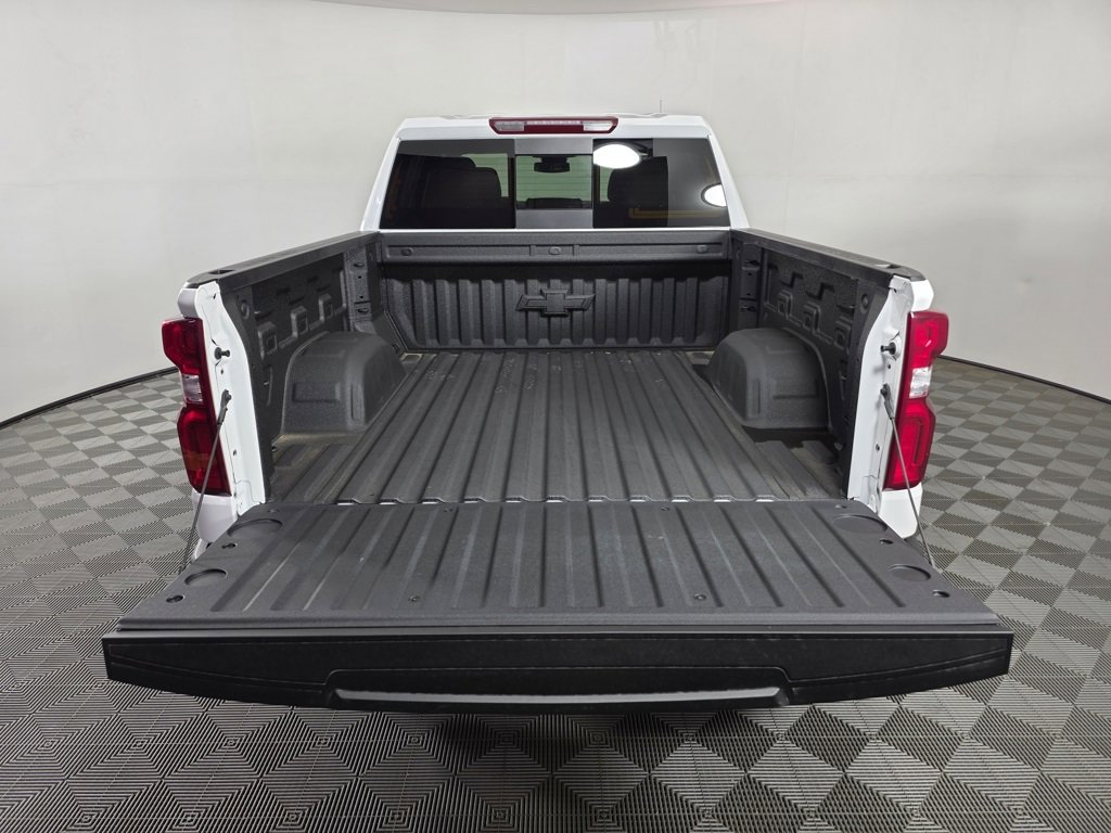 2025 Chevrolet Silverado 1500 LTZ photo 5