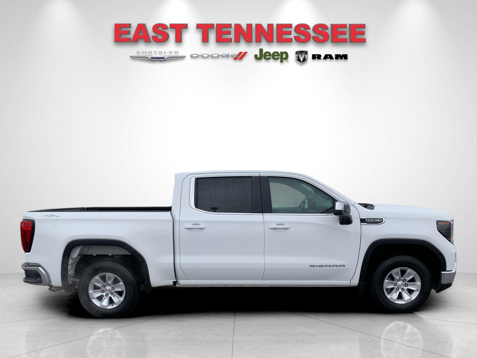 2025 Gmc Sierra 1500 SLE photo 2