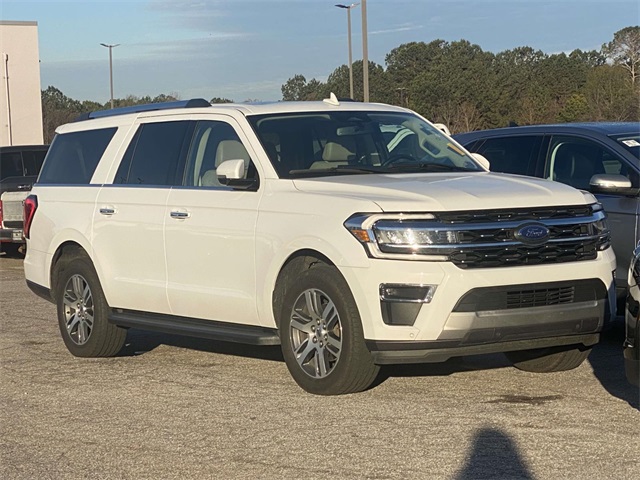 2024 Ford Expedition Limited's photo