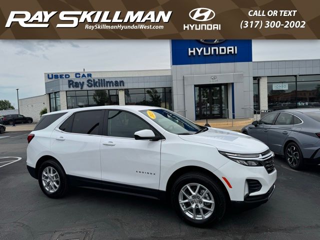 2024 Chevrolet Equinox LT's photo