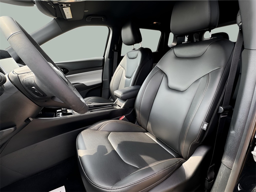 2024 Jeep Compass Limited photo 19