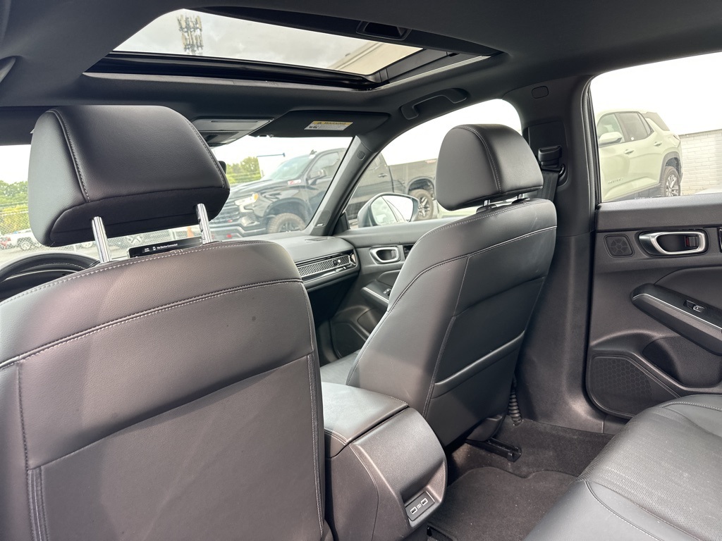 2024 Honda Civic Hatchback Sport Touring photo 21