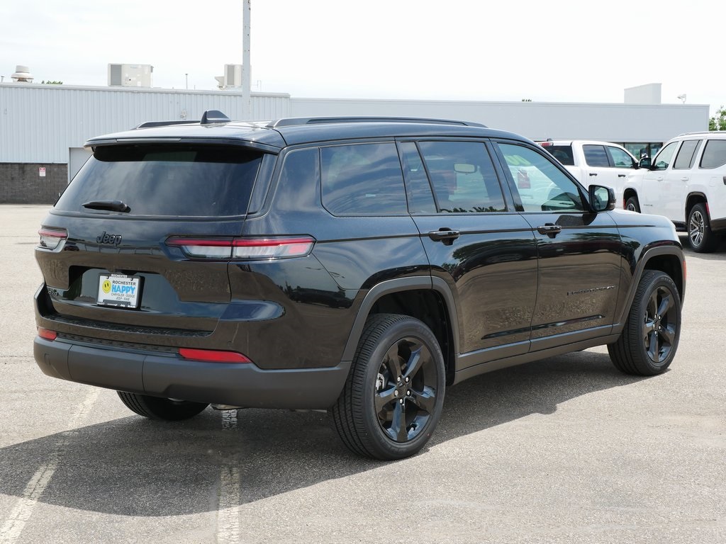 2025 Jeep Grand Cherokee Altitude X photo 2