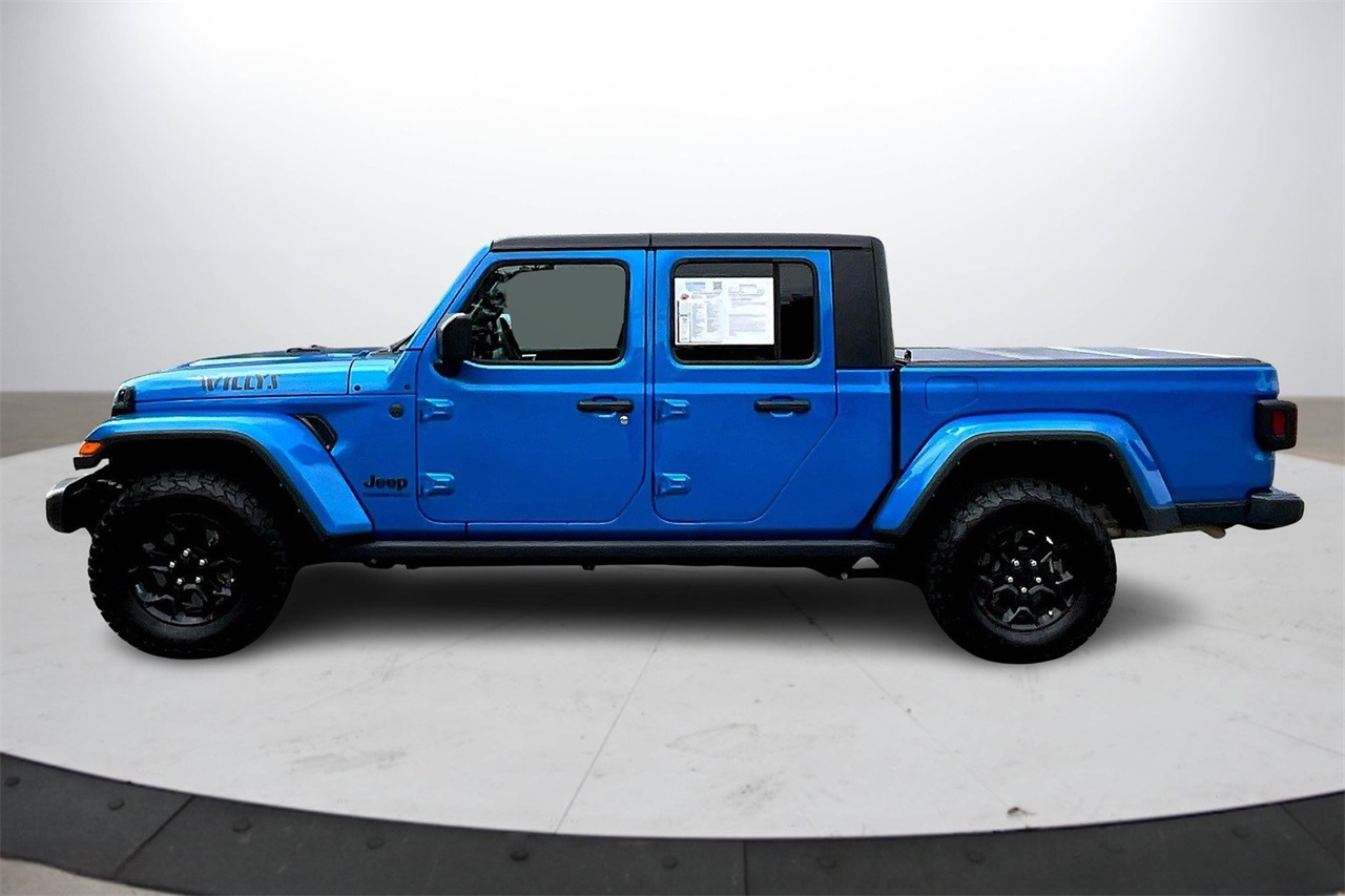 2023 Jeep Gladiator Willys photo 5