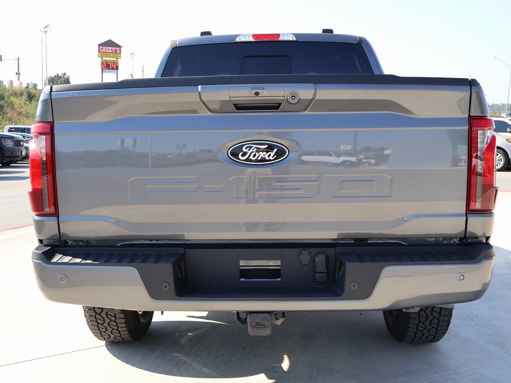 2025 Ford F-150 XLT photo 4